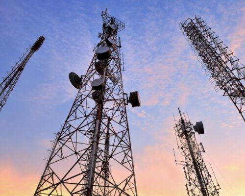 Asesoría a Millicom (Tigo) y NJJ Holding